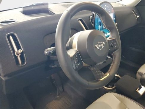 Certified 2025 MINI Cooper Countryman S image 11