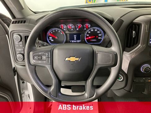 Used 2022 Chevrolet Silverado 1500 Custom image 8
