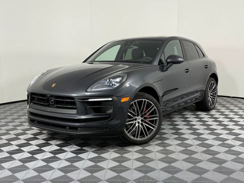 Certified 2026 Porsche Macan S AWD/4WD image 1