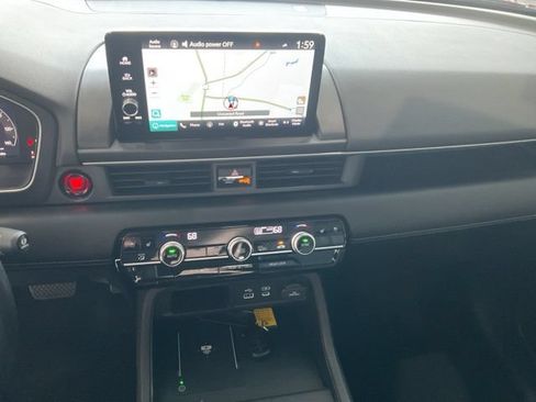 Certified 2023 Honda Pilot Elite image 8