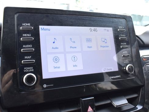 Used 2021 Toyota Camry LE image 23