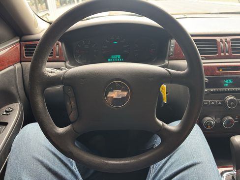 Used 2008 Chevrolet Impala LS FWD image 14