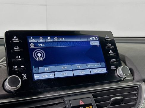 Used 2022 Honda Accord Sport image 19