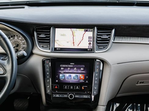 Used 2023 INFINITI QX50 Sensory image 11