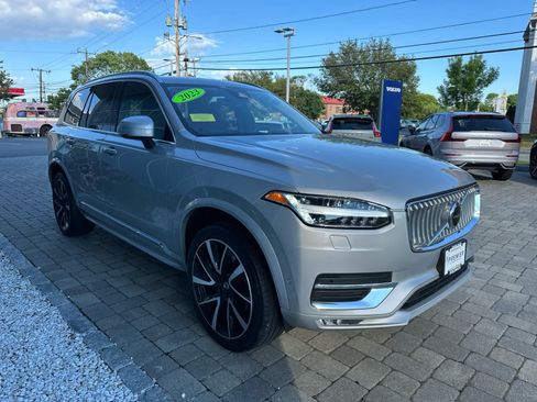 Used 2023 Volvo XC90 B5 Plus w/ Protection Package Premier AWD/4WD image 47