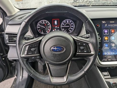 Used 2021 Subaru Outback Premium image 13