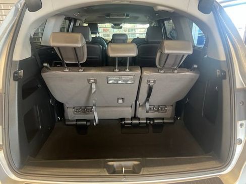 Used 2021 Honda Odyssey Touring image 9