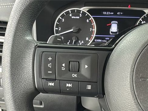 Certified 2022 Nissan Rogue SV image 21