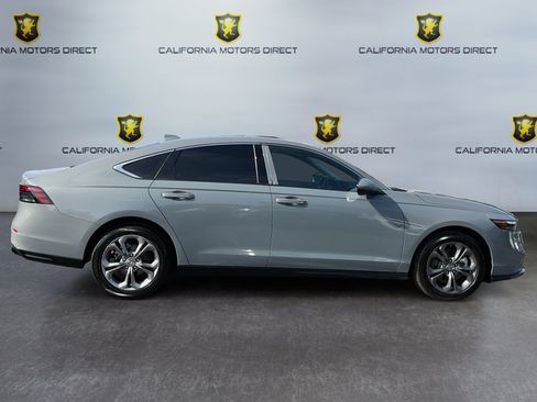 Used 2025 Honda Accord EX-L image 4