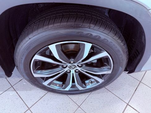 Certified 2020 Lexus RX 350 FWD w/ Premium Package image 16
