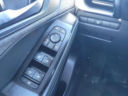 Used 2021 Nissan Rogue SV image 28