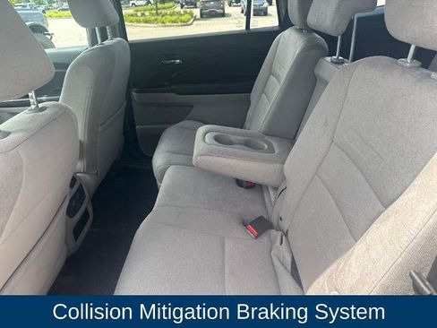 Used 2021 Honda Pilot EX image 15