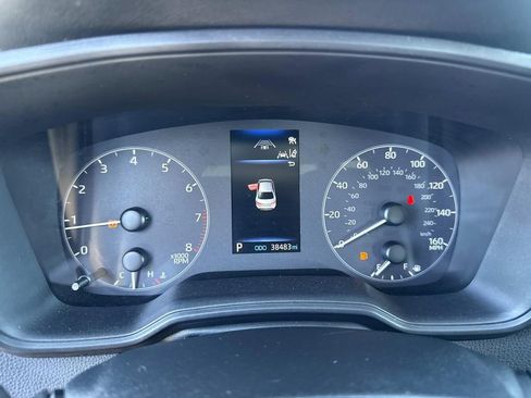 Used 2024 Toyota Corolla LE image 30