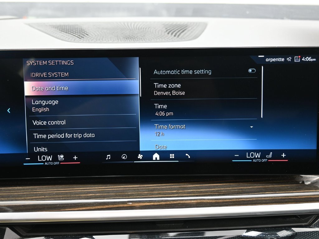 Used 2025 BMW X7 xDrive40i AWD/4WD image 19