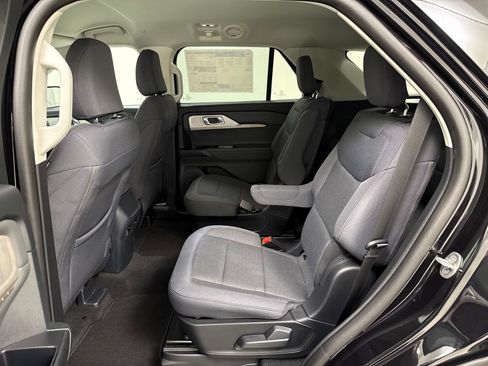 New 2026 Ford Explorer Active RWD image 22