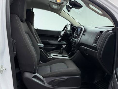 Used 2022 Chevrolet Colorado LT w/ Fleet Safety Package RWD image 23