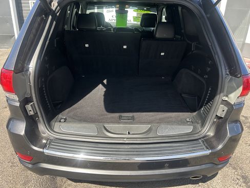 Used 2018 Jeep Grand Cherokee Limited image 30