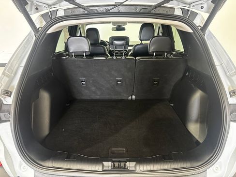 Used 2025 Ford Escape Platinum AWD/4WD image 25