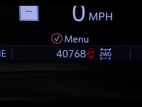 Used 2023 GMC Acadia SLT image 27