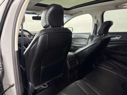 Used 2017 Ford Edge Titanium w/ Equipment Group 301A image 28