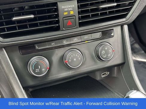 Used 2019 Volkswagen Jetta S w/ Driver Assistance Package image 6