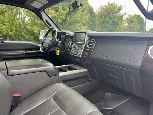 Used 2016 Ford F350 Platinum image 31