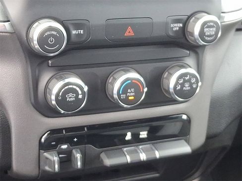 Used 2024 RAM 2500 Big Horn image 15