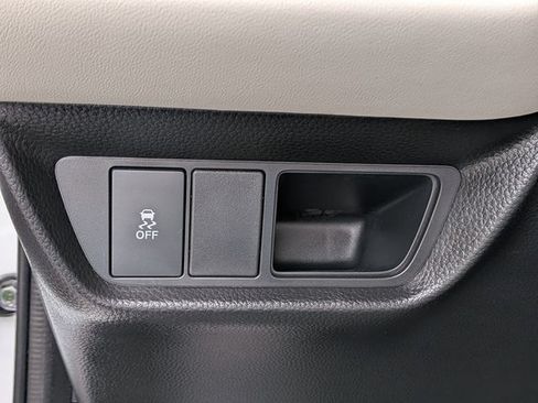 Used 2026 Honda HR-V EX-L image 27