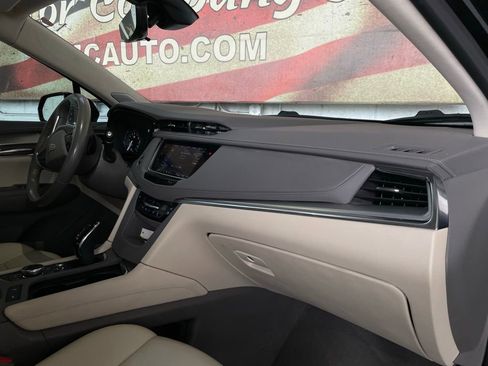 Used 2023 Cadillac XT5 Premium Luxury w/ Technology Package image 16