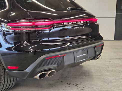 New 2026 Porsche Macan S AWD/4WD image 8
