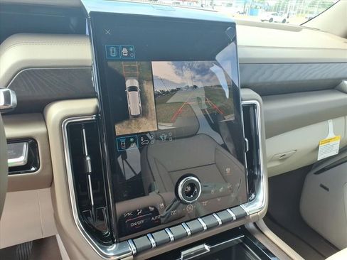 New 2026 GMC Yukon Denali image 22