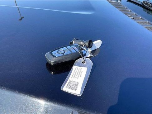 Used 2024 Ford Expedition Max Limited image 12