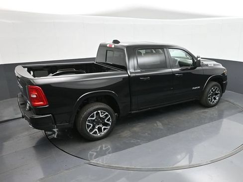 Used 2025 RAM 1500 Laramie AWD/4WD image 30