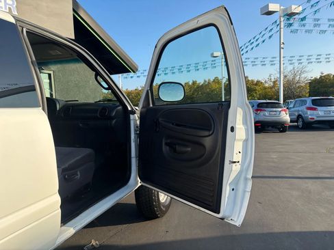 Used 2001 Dodge Ram 2500 Truck 4x4 Quad Cab image 10