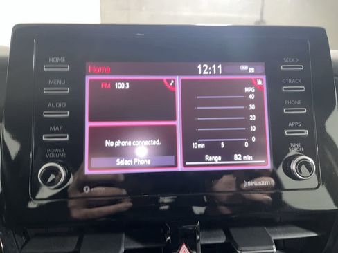 Used 2024 Toyota Camry SE image 18