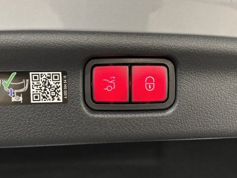 New 2026 Mercedes-Benz C 43 AMG 4MATIC Sedan image 26