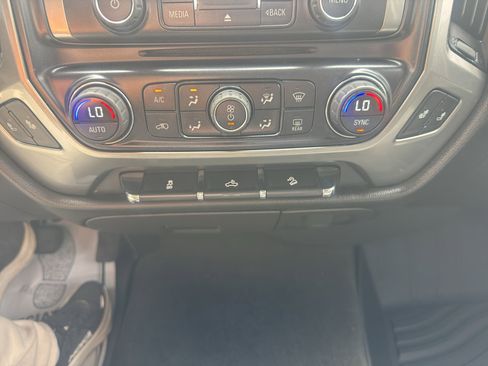 Used 2016 Chevrolet Silverado 1500 LT w/ All Star Edition AWD/4WD image 28