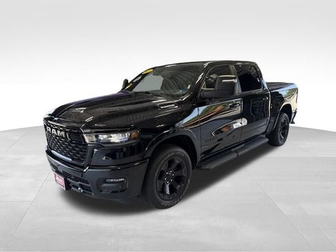 Used 2025 RAM 1500 Big Horn AWD/4WD image 2