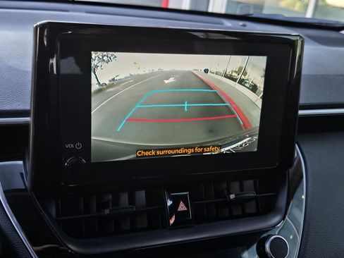 Certified 2024 Toyota Corolla Cross LE image 15