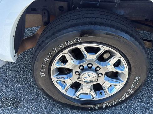 Used 2018 RAM 2500 Limited image 10