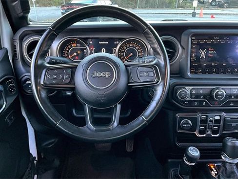 Used 2022 Jeep Wrangler Unlimited Sport image 8