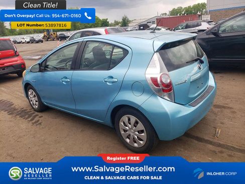Used 2013 Toyota Prius C One FWD image 3