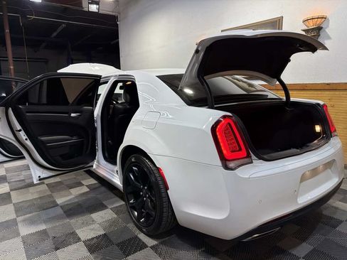 Used 2021 Chrysler 300 S RWD image 13