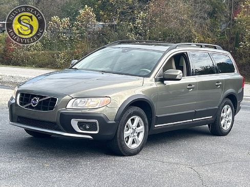 Used 2011 Volvo XC70 3.2 image 3