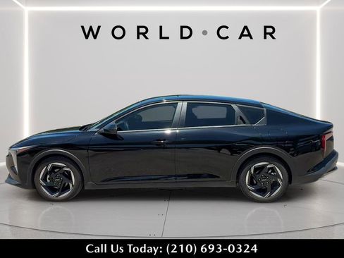 Used 2025 Kia K4 EX FWD image 4