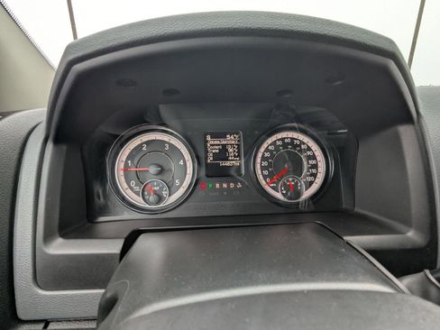 Used 2018 RAM 2500 SLT image 22