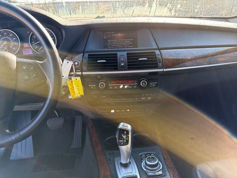 Used 2011 BMW X5 xDrive35i image 17
