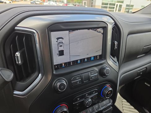 Used 2021 Chevrolet Silverado 1500 LTZ w/ Technology Package AWD/4WD image 17