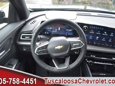 New 2025 Chevrolet Traverse LT w/ Driver Confidence Package image 22