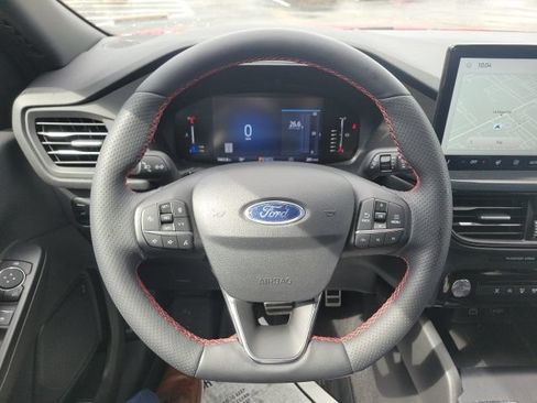 Used 2024 Ford Escape ST-Line w/ Tech Pack #1 AWD/4WD image 7